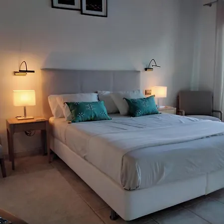 Villa Surfwhitehouse *