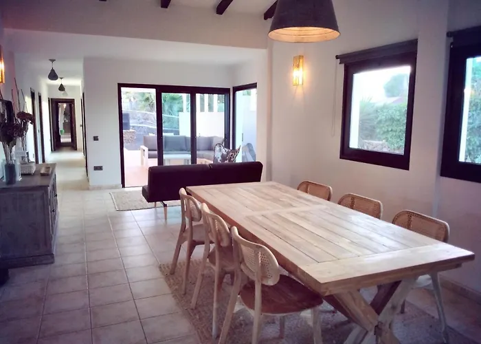 Villa Surfwhitehouse