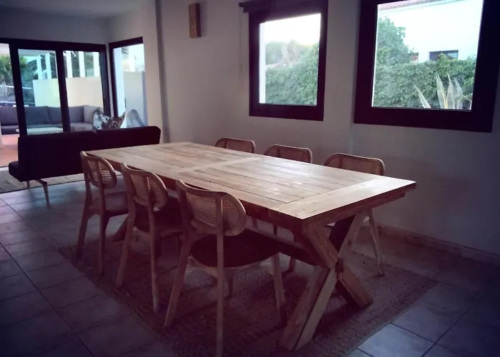 Surfwhitehouse * Lajares