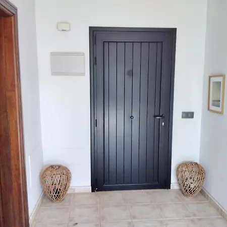 Surfwhitehouse لاجاريس