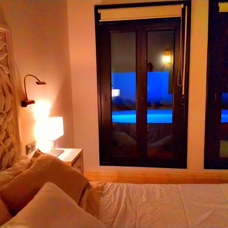 Surfwhitehouse لاجاريس