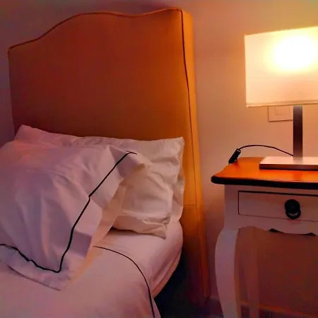 فيلة Surfwhitehouse لاجاريس