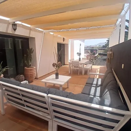 Villa Surfwhitehouse